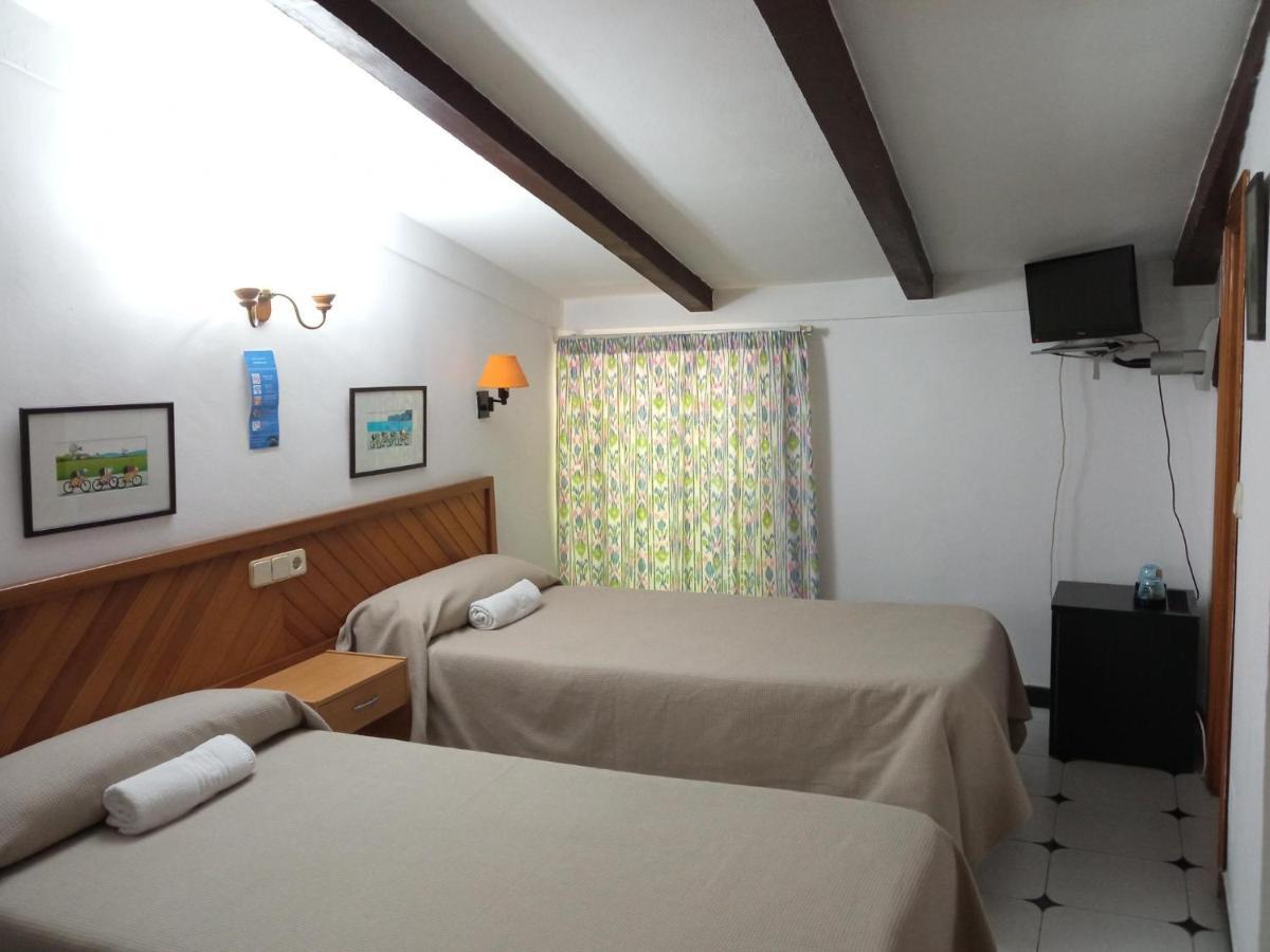 Hostal Ca'N Tiu Alaró Kültér fotó